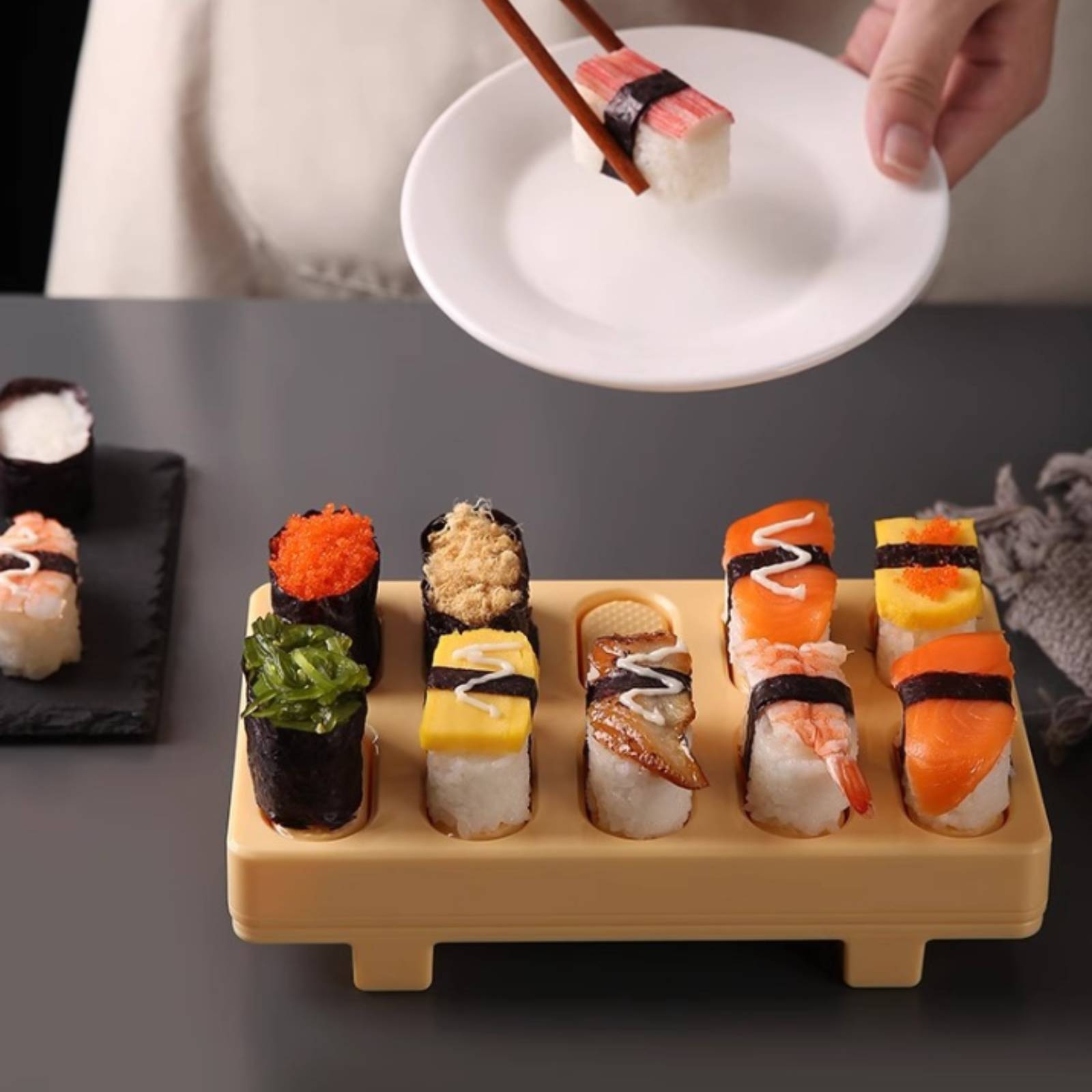 Sushi Maker with Spoon Rectang - đánh giá và giá Meal Prep Onigiri